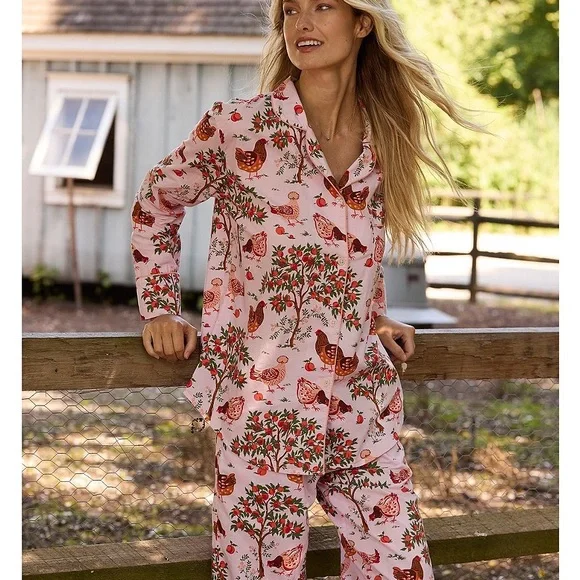XL Printfresh Hen House Pink Cotton Pajama Set Excellent Condition - Picture 1 of 10